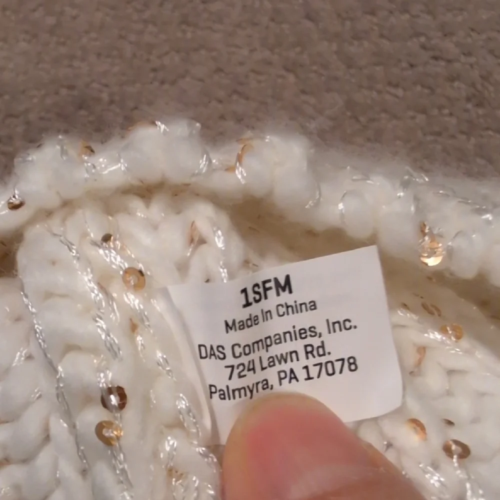 Chic Kids Sequin White And Gold Beanie with Pom Pom NWT